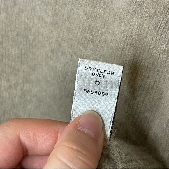 Neiman Marcus 100% Cashmere Tan Black Lace Minimalist Preppy Sweater Size Large - Picture 7 of 7